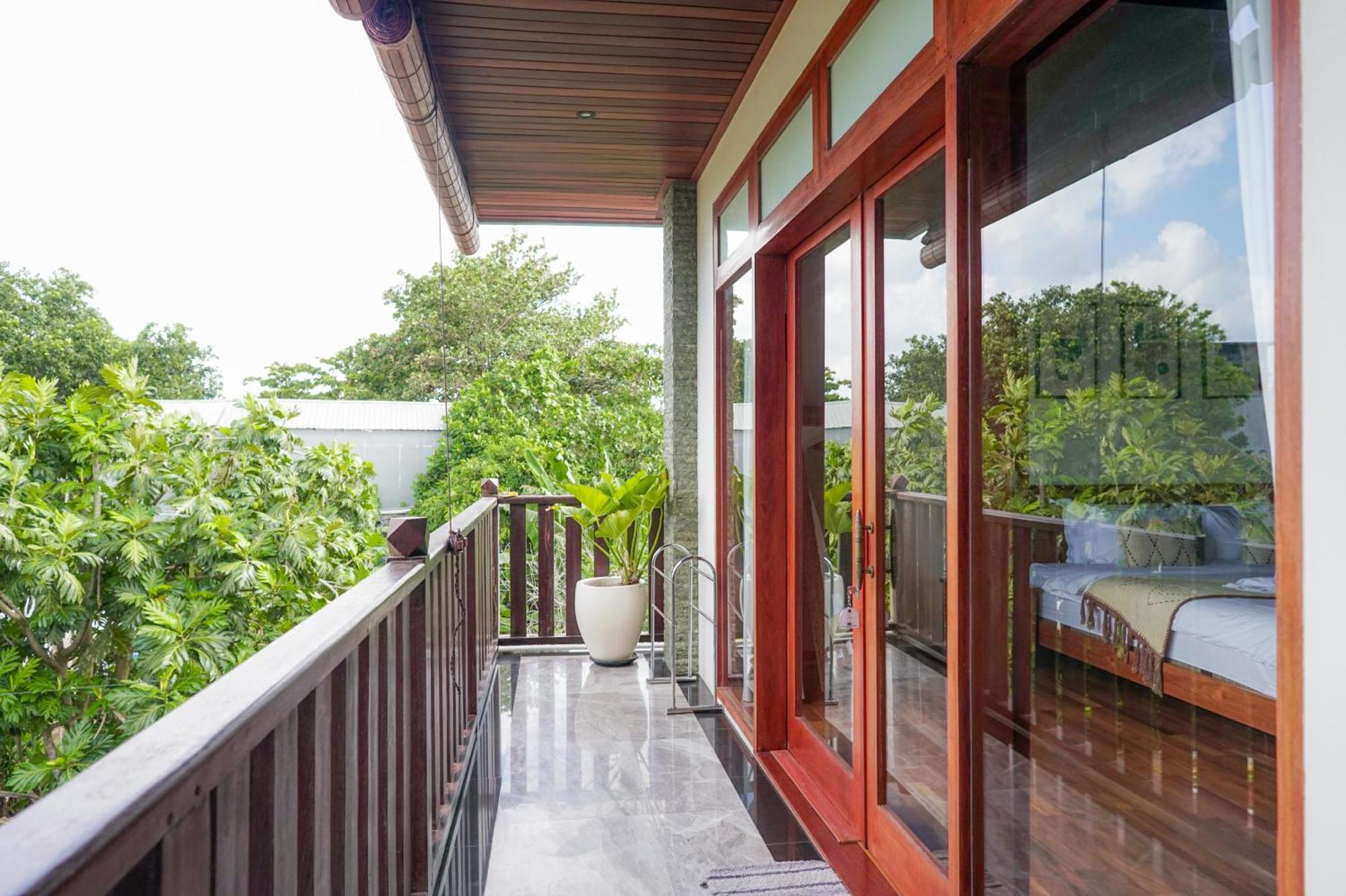 Tropical Beach House Bali Семиньяк Экстерьер фото