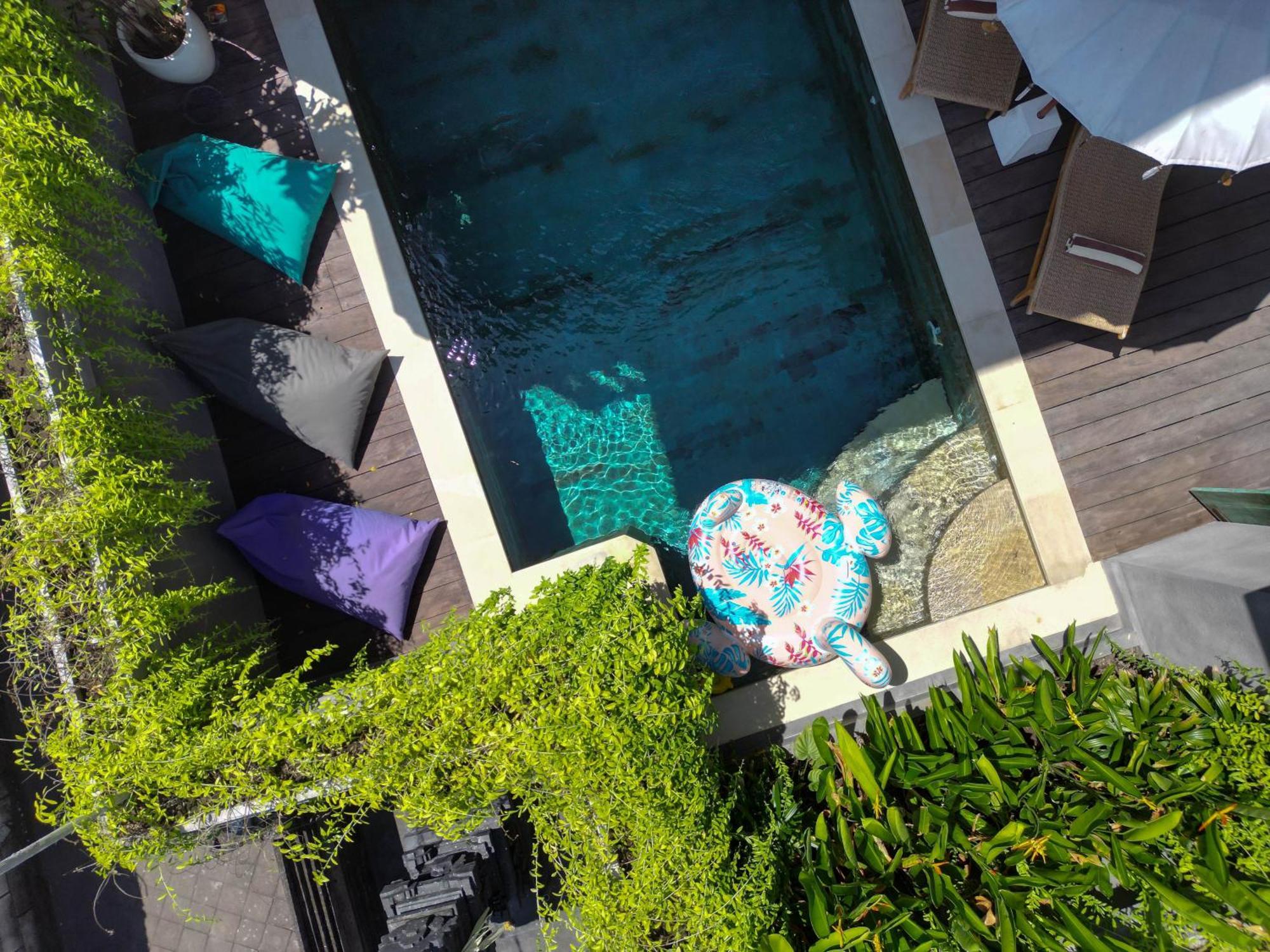 Tropical Beach House Bali Семиньяк Экстерьер фото