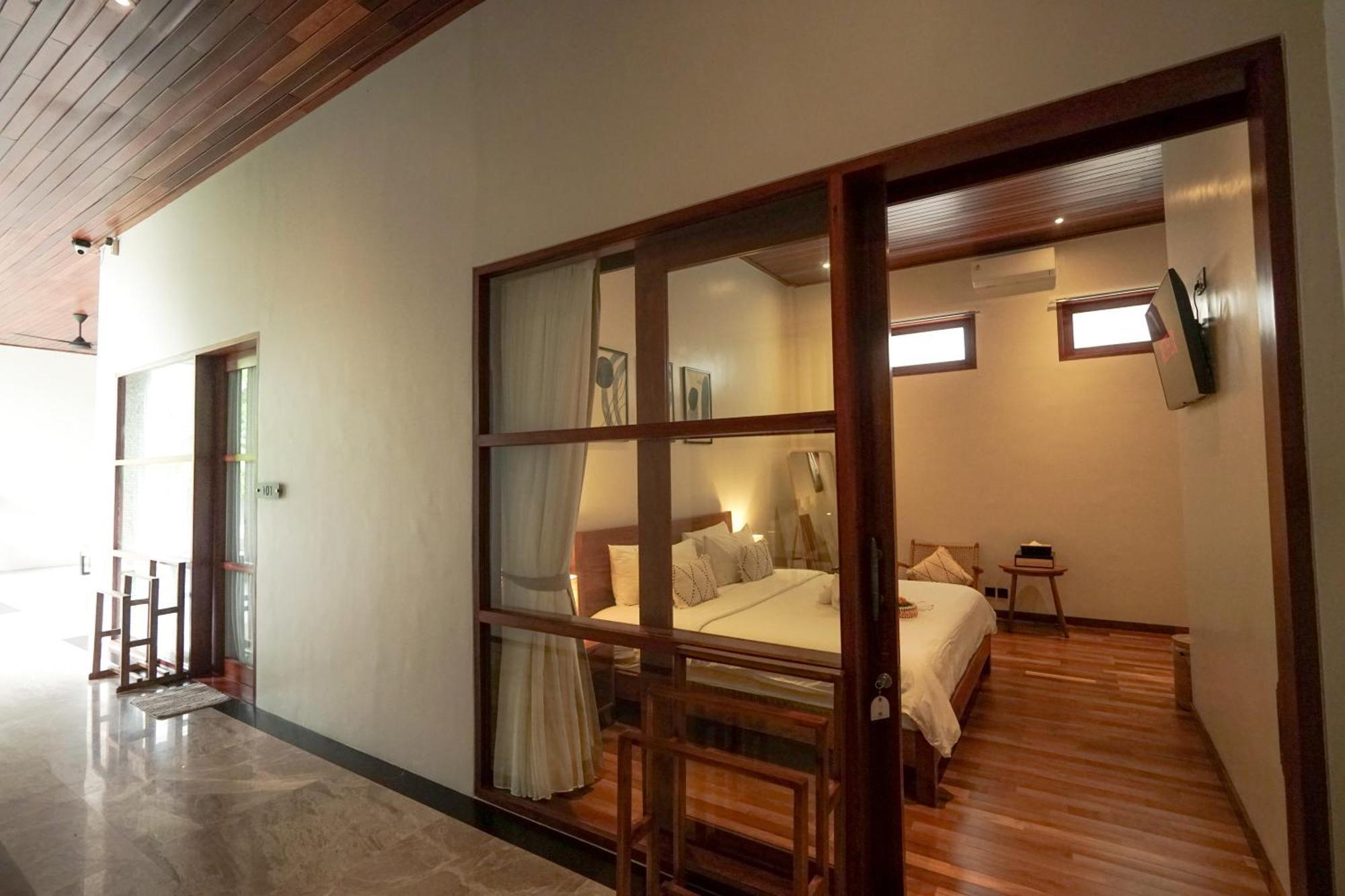Tropical Beach House Bali Семиньяк Номер фото